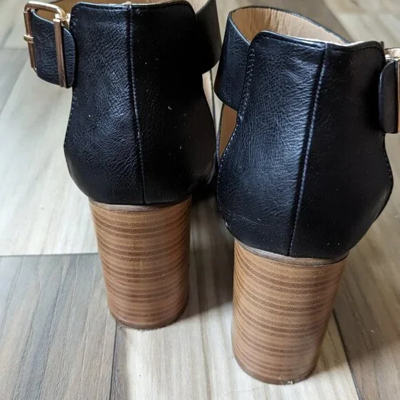Primark Women's Blocked Heel Sandals Gold Buckle Black Strap 3 1/2” Heel… - Picture 6 of 14